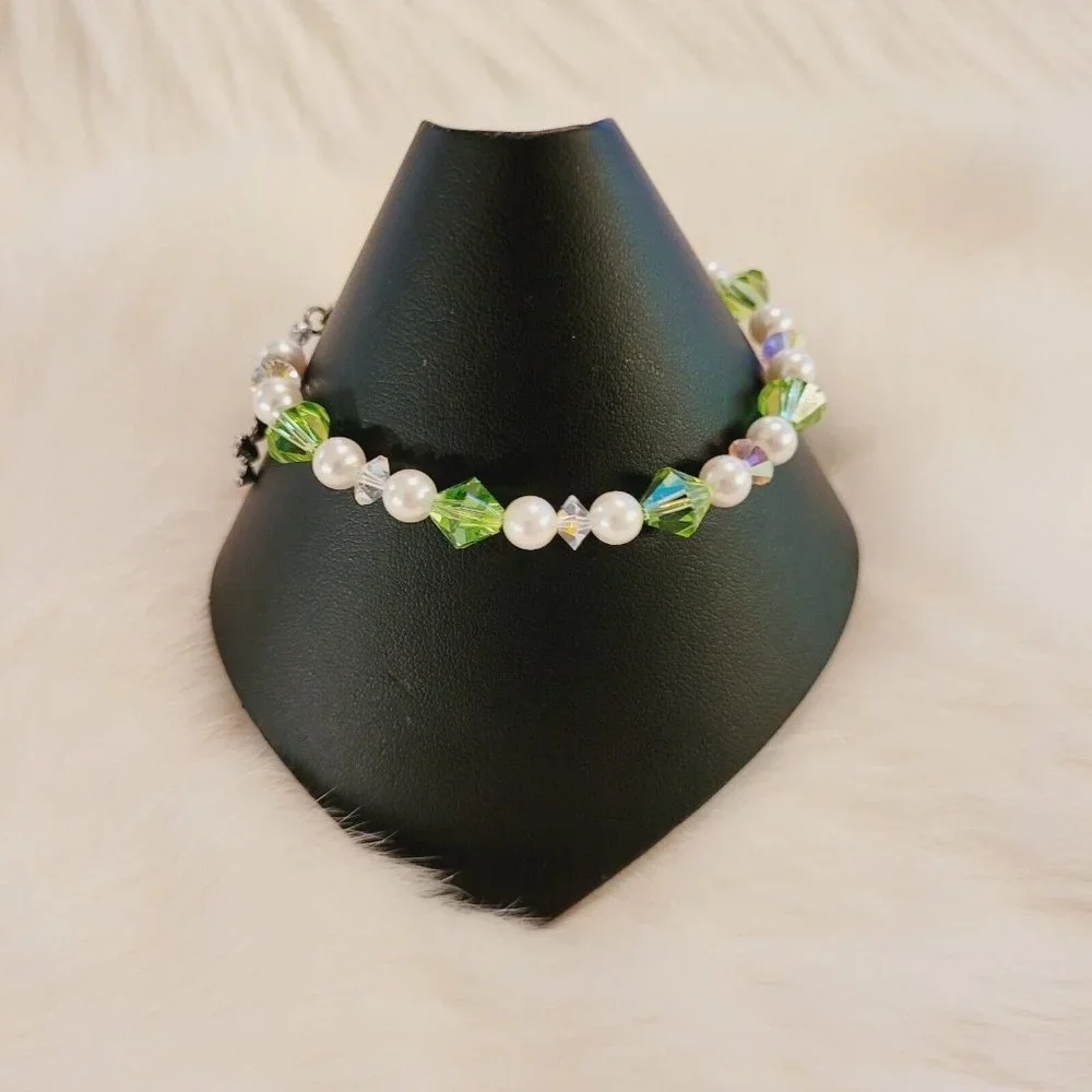 Christian Cross Bracelet Rhinestone Charm Green Crystal Boho Western‎ 9135